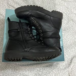 Black boots
